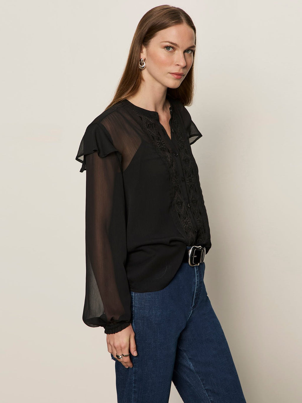 Nostalgia Embroidered Blouse Black